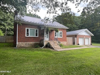 2037 Clearfield Valley Blvd, Dysart, PA 16636