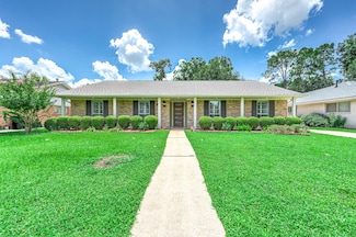 1430 Neptune Ln, Houston, TX 77062