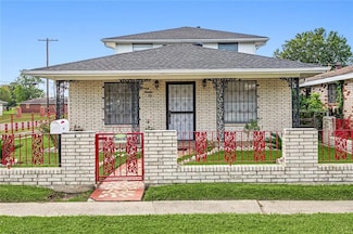 1676 Plaza Dr, Marrero, LA 70072