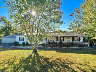 726 Millard Ln, Millers Creek, NC 28651