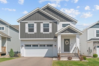 10257 Greenway Cir S, Cottage Grove, MN 55016
