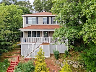 60 Edgehill Rd, Quincy, MA 02169