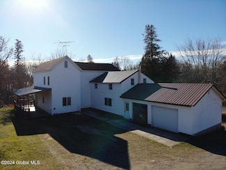 236 Johnson Ave, Johnstown, NY 12095