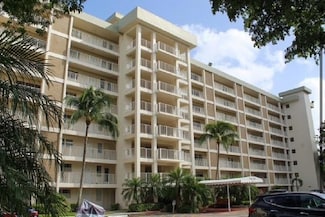 3090 N Course Dr Unit 211, Pompano Beach, FL 33069