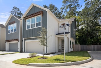 5217 Pinemont Creek Ln, Houston, TX 77018