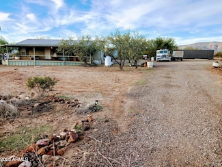 1906 W Calvary Rd, New River, AZ 85087