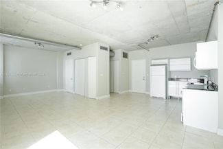 690 SW 1st Ct Unit 2032, Miami, FL 33130