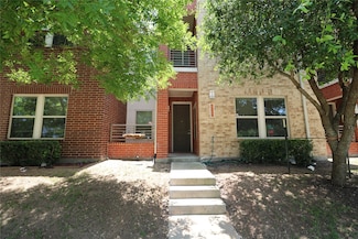 1524 Sphinx St, Dallas, TX 75203