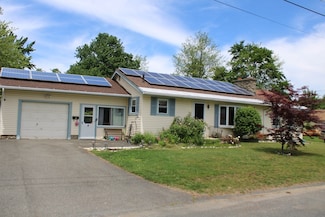 4 Alice St, Turners Falls, MA 01376