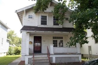 325 Kinsmoor Ave, Fort Wayne, IN 46807