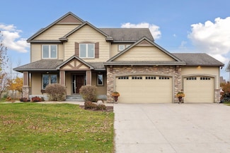 10919 River Pines Dr N, Champlin, MN 55316