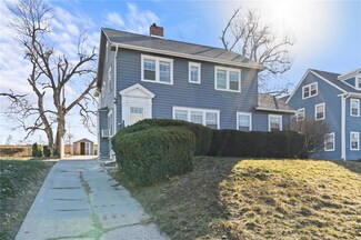 310 19th St SE, Cedar Rapids, IA 52403