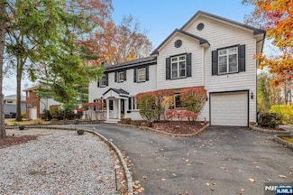 205 Davis Ave, Hackensack, NJ 07601