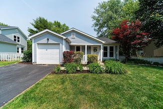 7614 Seasons Dr, Columbus, OH 43235