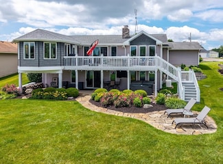 280 Lane 230 Jimmerson Lake, Angola, IN 46703