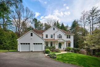 149 Blackberry Ln, Amherst, MA 01002