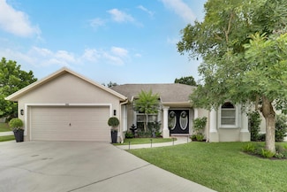 1902 SW Notre Dame Ave, Port Saint Lucie, FL 34953