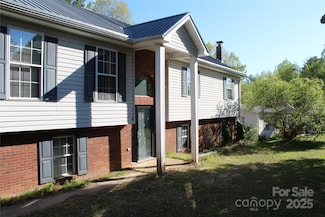 5164 Ralph Winchester Rd, Lenoir, NC 28645