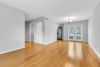 301 Summit Ridge Dr, Nashville, TN 37215