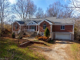 44904 Kacsmar Estates Dr, Saint Clairsville, OH 43950