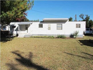 5046 N Salina St, Wichita, KS 67204