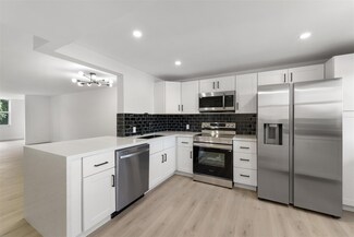 441 NE 195th St Unit 302, Miami, FL 33179