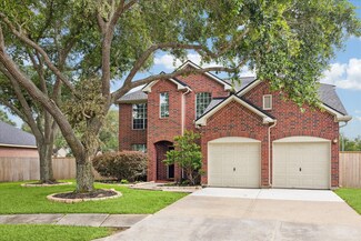 12131 Laguna Pointe Ln, Houston, TX 77041
