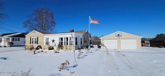 509 W Main St, Johnstown, NY 12095
