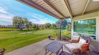 269 Gage Blvd, Richland, WA 99352