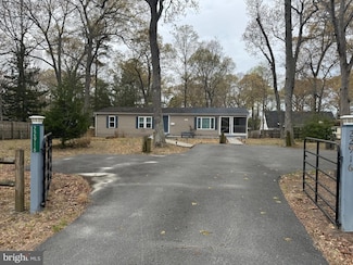 22916 Pine Rd, Lewes, DE 19958