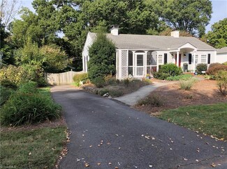 946 Vernon Ave, Winston Salem, NC 27106