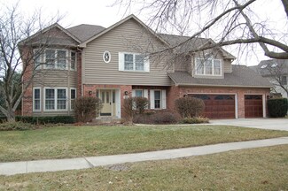 430 Gateshead Dr Unit 1, Naperville, IL 60565