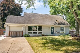 3424 Atterbury St, Cuyahoga Falls, OH 44221