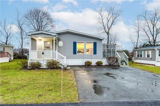 285 Cooper Ln, East Greenwich, RI 02818
