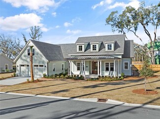 4 Fred Dr, Saint Simons Island, GA 31522