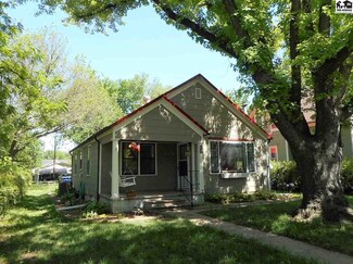207 S 3rd St, Lindsborg, KS 67456