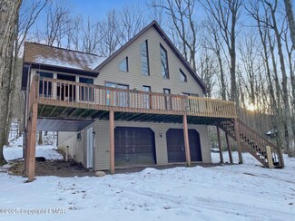 135 Buck Ridge Dr, Drums, PA 18222