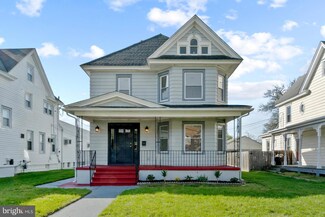 304 W Broad St, Paulsboro, NJ 08066