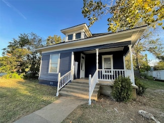 721 W Monterey St, Denison, TX 75020