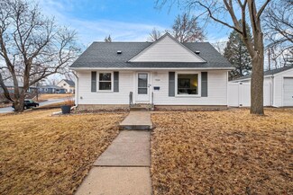 7224 W 16th St, Saint Louis Park, MN 55426