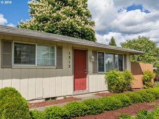 1310 E 29th St, Vancouver, WA 98663