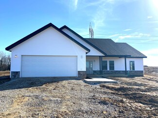 4022 Eagle Dr, Gosport, IN 47433