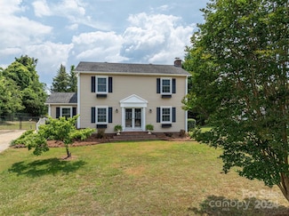 634 Carson Rd, Gastonia, NC 28052