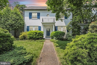 2406 Midland Rd, Harrisburg, PA 17104