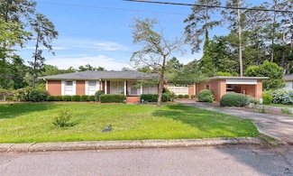 518 College St, Montezuma, GA 31063