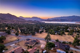 2924 Raccoon Dr, Lake Isabella, CA 93240