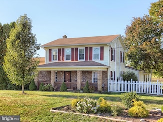 1014 Pondtown Rd, Dillsburg, PA 17019