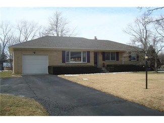 878 N Sadlier Dr, Indianapolis, IN 46219