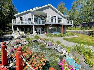 550 W Selina Ln, Wasilla, AK 99654