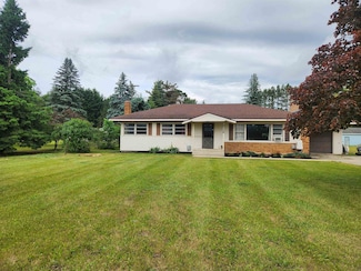 9726 U S 10, Evart, MI 49631